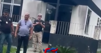 Quase que da ” Treta ” entre GCM e PC Civil na Delegacia do Julia Seffer